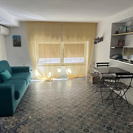 Duba House *